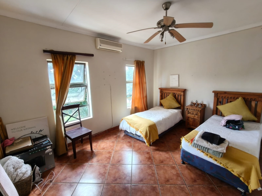 3 Bedroom Property for Sale in Safari Gardens North West